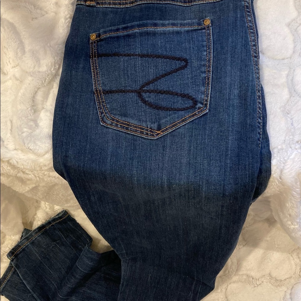 Seven7 Jeans - Picture 6 of 8
